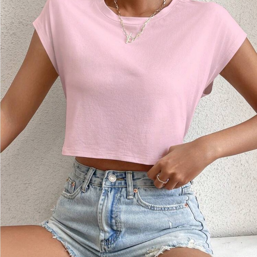 Women's Pink Cropped Tee - Soft Casual Top